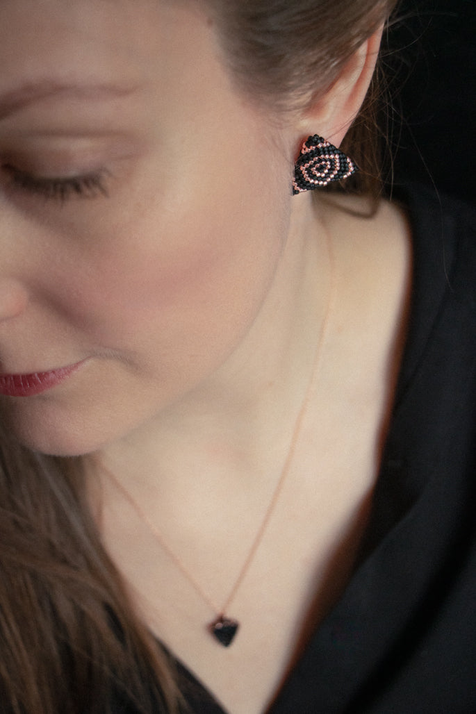 Trace - micro necklace