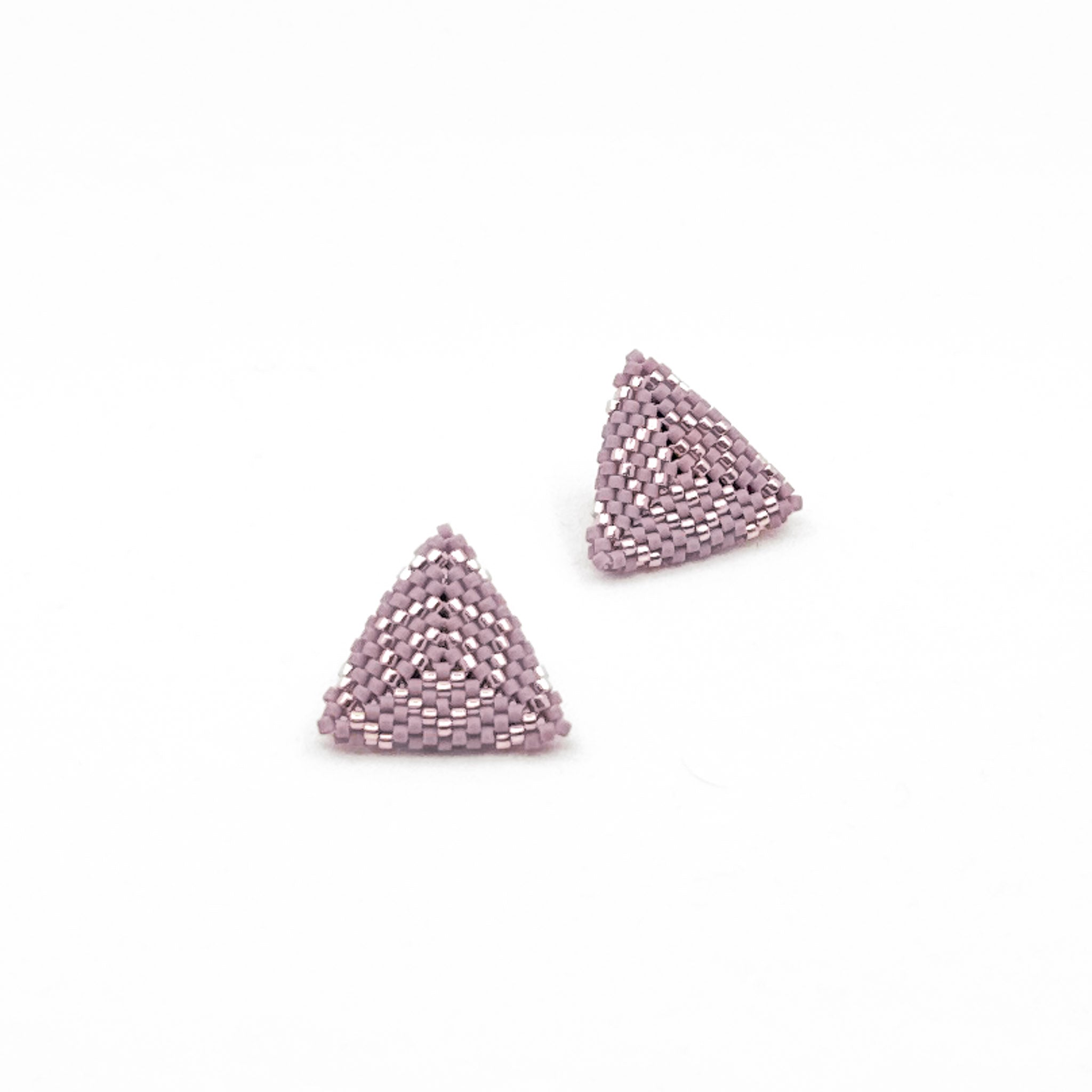 Clue - midi stud or clip-on earrings