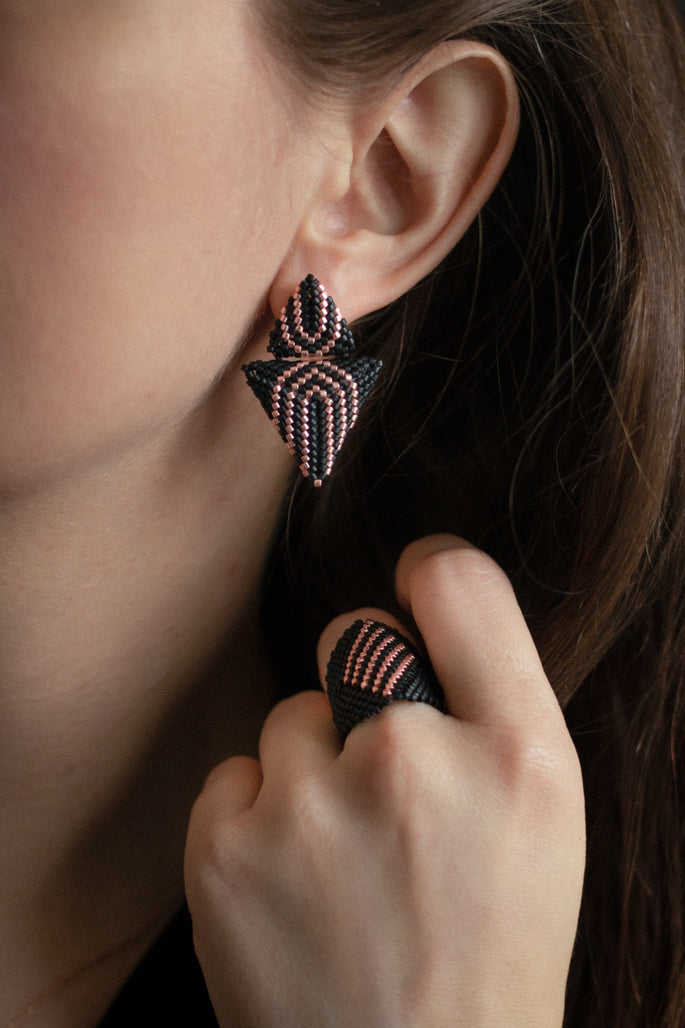 Motive - statement ring