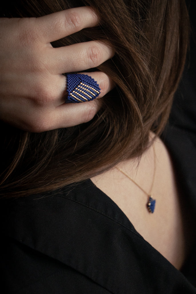 Motive - statement ring
