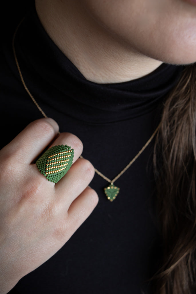 Motive - statement ring