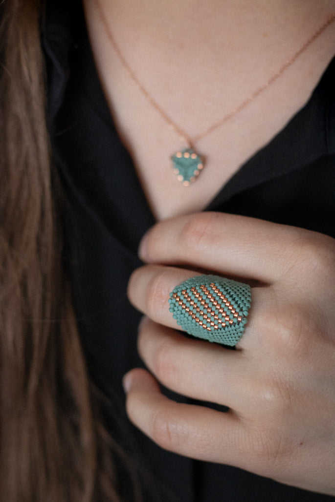 Motive - statement ring