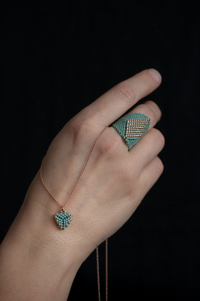 Motive - statement ring